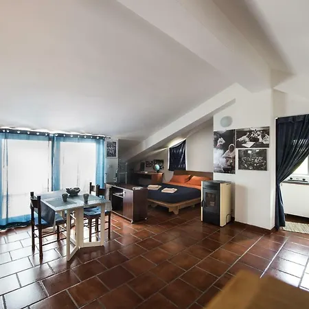 La Casa Del Fotografo Apartment Mortelle